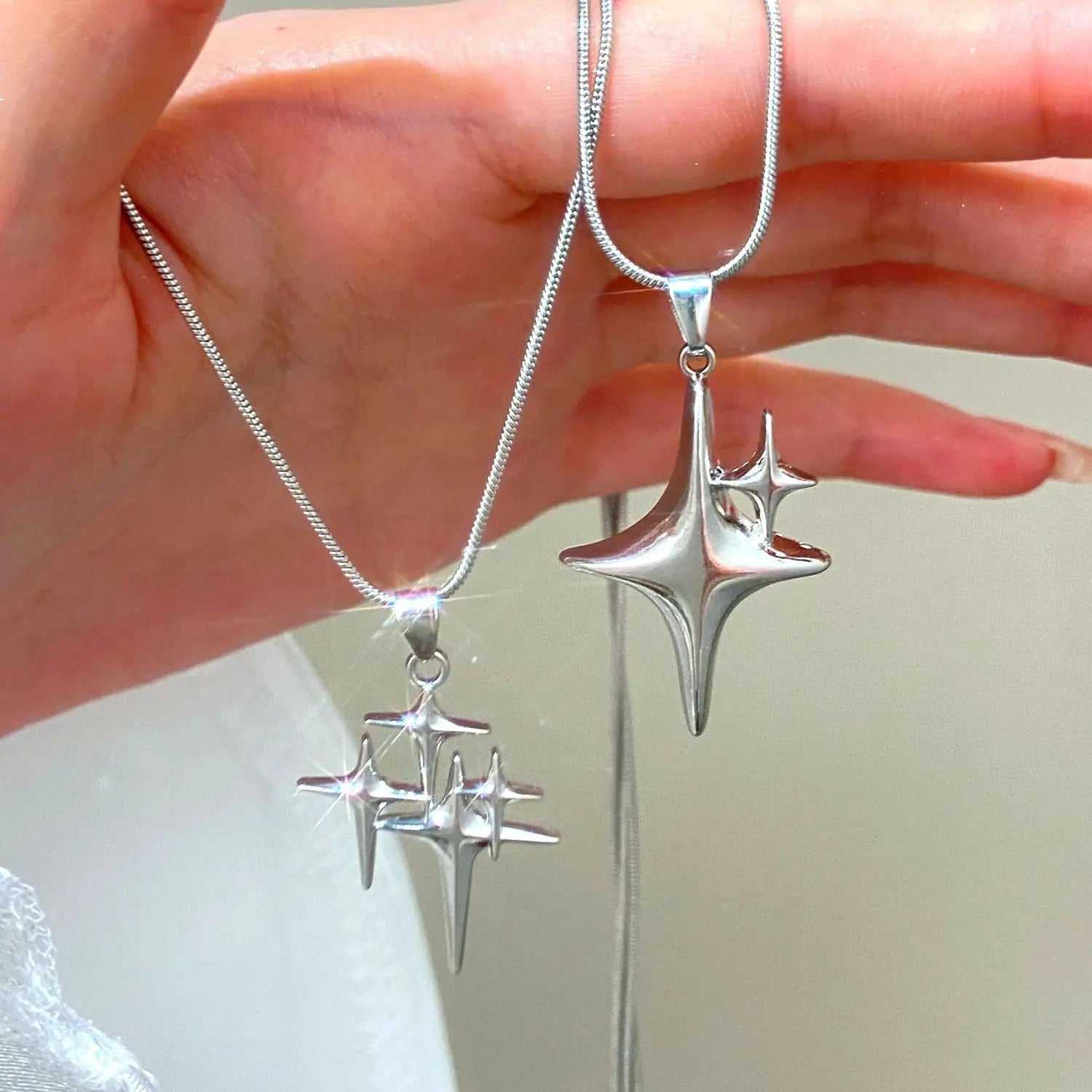 Y2K Simple Choker Necklace Four Pointed Star Necklaces Adjustable Crucifix Pendant Necklace Asterism-Necklace Jewelry