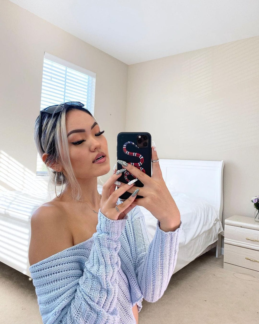 Demi