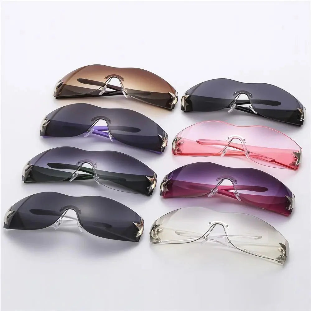 Unisex Punk Sunglasses with Star Decoration | Y2K Wrap Around UV400 Fashion Eyewear